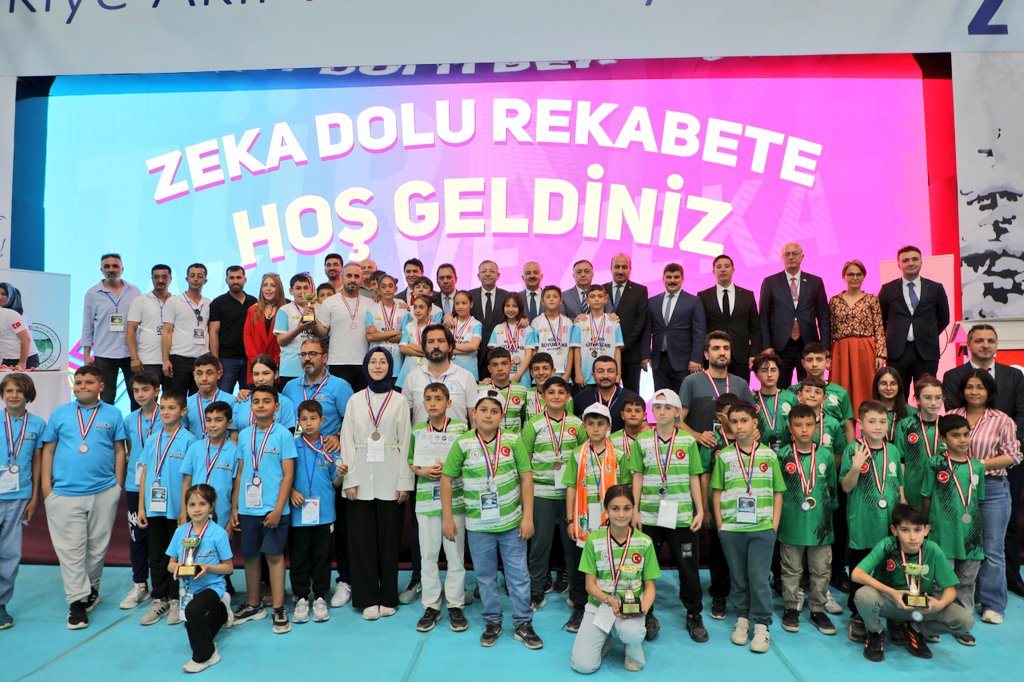 7. Türkiye Akıl ve Zekâ Oyunları Türkiye Finali Kars'ta Yapıldı 